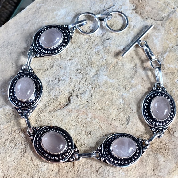 Excelencia Jewelry - NEW Natural rose quartz bracelet